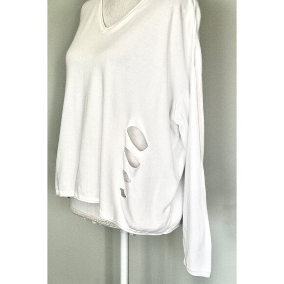 PLANET By LAUREN G White Ripped Cut Out Oversized Sweater, One Size XS S M L - Picture 4 of 11